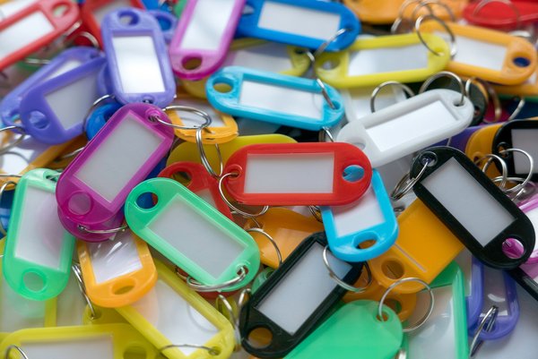 Maximisez votre visibilité avec des porte-clés publicitaires personnalisés